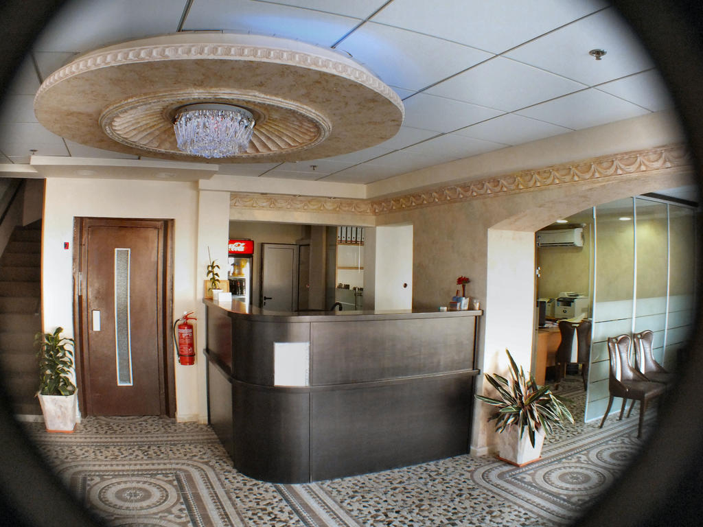 Sea Hotel And Restaurant Нагарія Екстер'єр фото